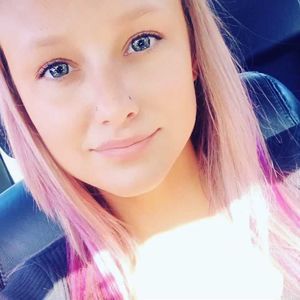 Meet your Posher, Katelyn